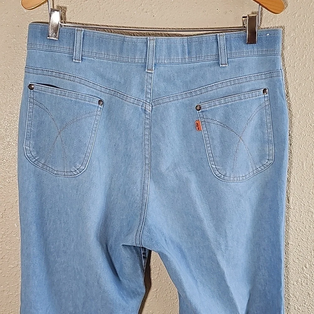 Vintage Levi's 535 Orange Tag.